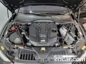 Audi A8 55 TFSI 4WD LWB 2021 года из Южной Кореи