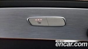 Mercedes-Benz EQC EQC400 4MATIC 2020 года из Южной Кореи