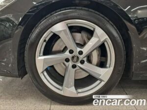 Audi A7 50 TDI 4WD Premium 2022 года из Южной Кореи