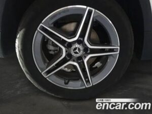 Mercedes-Benz GLA-Class GLA250 4MATIC 2023 года из Южной Кореи