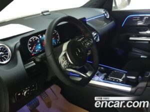 Mercedes-Benz GLA-Class GLA250 4MATIC 2023 года из Южной Кореи
