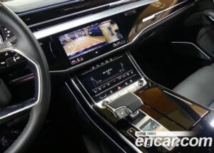 Audi A8 55 TFSI 4WD LWB 2021 года из Южной Кореи