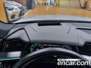 Audi e-tron 55 4WD 2020 года из Южной Кореи