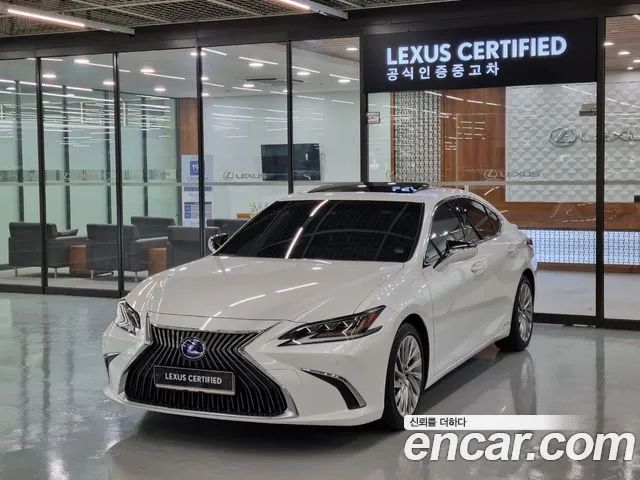 Lexus ES Executive 2021 года из Кореи