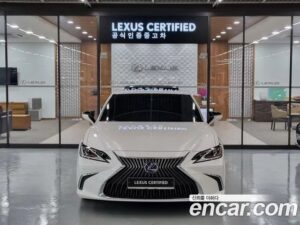 Lexus ES Executive 2021 года из Южной Кореи