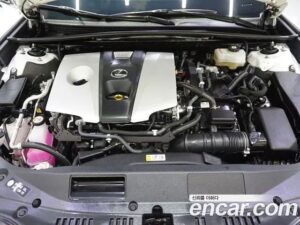 Lexus ES Executive 2021 года из Южной Кореи