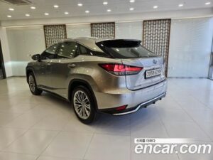 Lexus RX Executive 2021 года из Южной Кореи