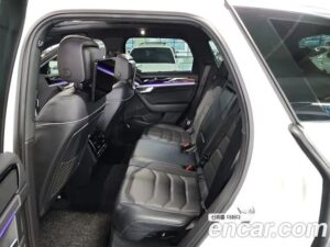 Volkswagen Touareg 3.0 TDI R-Line 2020 года из Южной Кореи