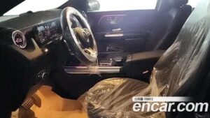 Mercedes-Benz EQA EQA250 2022 года из Южной Кореи