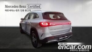Mercedes-Benz EQA EQA250 2022 года из Южной Кореи