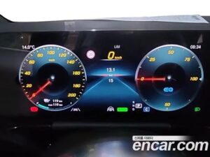 Mercedes-Benz EQA EQA250 2022 года из Южной Кореи