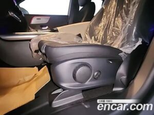 Mercedes-Benz EQA EQA250 2022 года из Южной Кореи