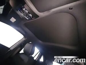 Mercedes-Benz EQA EQA250 2022 года из Южной Кореи