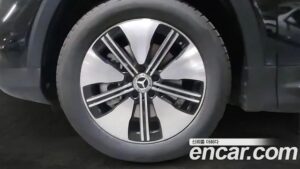 Mercedes-Benz EQB EQB300 4MATIC 2023 года из Южной Кореи