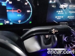 Mercedes-Benz EQB EQB300 4MATIC 2023 года из Южной Кореи