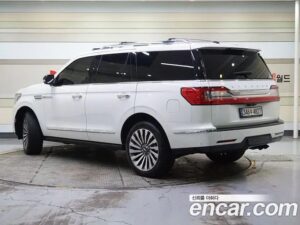 Lincoln Navigator 3.5L 2021 года из Южной Кореи