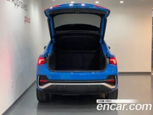 Audi Q3 35 TDI Premium Sportback 2022 года из Южной Кореи