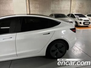 Tesla Model 3 LONG RANGE 2022 года из Южной Кореи