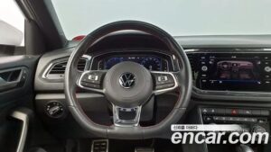 Volkswagen T-Roc 2.0 TDI Premium 2021 года из Южной Кореи