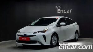 Toyota Prius 1.8 2022 года из Южной Кореи