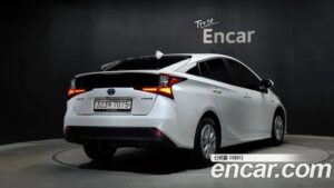 Toyota Prius 1.8 2022 года из Южной Кореи
