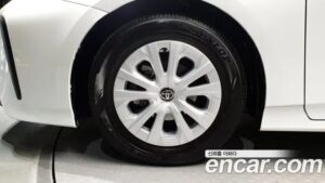 Toyota Prius 1.8 2022 года из Южной Кореи