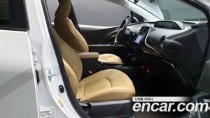 Toyota Prius 1.8 2022 года из Южной Кореи