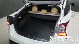 Toyota Prius 1.8 2022 года из Южной Кореи