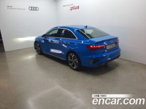 Audi A3 40 TFSI Premium 2022 года из Южной Кореи