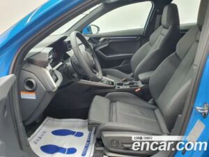 Audi A3 40 TFSI Premium 2022 года из Южной Кореи