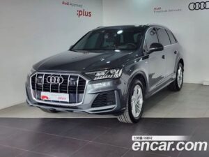 Audi Q7 45 TDI 4WD Premium 2021 года из Южной Кореи