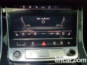 Audi Q7 45 TDI 4WD Premium 2021 года из Южной Кореи