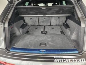 Audi Q7 45 TDI 4WD Premium 2021 года из Южной Кореи