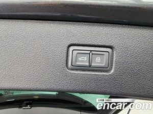Audi Q7 45 TDI 4WD Premium 2021 года из Южной Кореи