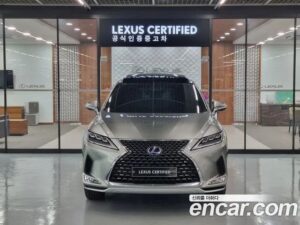 Lexus RX Executive 2021 года из Южной Кореи