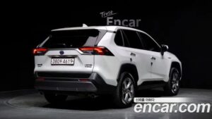Toyota RAV4 2.5 4WD HYBRID 2021 года из Южной Кореи