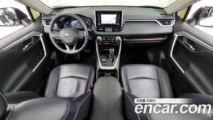 Toyota RAV4 2.5 4WD HYBRID 2021 года из Южной Кореи