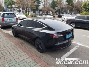 Tesla Model 3 Standard RANGE Plus 2020 года из Южной Кореи