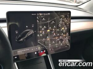 Tesla Model 3 Standard RANGE Plus 2020 года из Южной Кореи