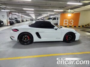 Porsche 718 4.0 GTS 2022 года из Южной Кореи