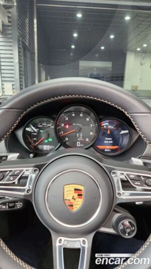 Porsche 718 4.0 25th Edition 2022 года из Южной Кореи