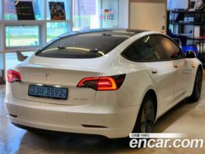 Tesla Model 3 LONG RANGE 2022 года из Южной Кореи