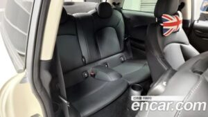 Mini Cooper CLASSIC Plus COMFORT PACK 2022 года из Южной Кореи