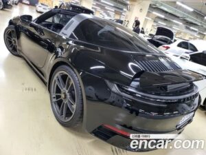 Porsche 911 TARGA 4 GTS 50 YEARS PORSHE Design 2023 года из Южной Кореи