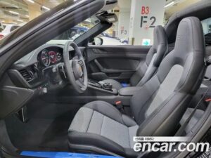 Porsche 911 TARGA 4 GTS 50 YEARS PORSHE Design 2023 года из Южной Кореи