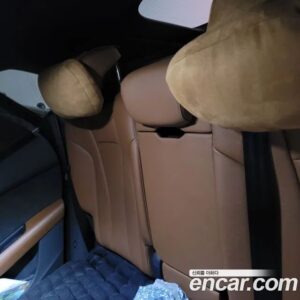 Audi Q8 45 TDI 4WD Premium 2021 года из Южной Кореи