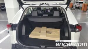 Toyota RAV4 2.5 4WD HYBRID LTD 2023 года из Южной Кореи