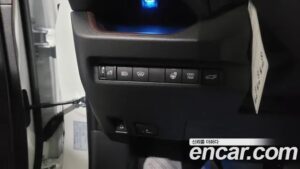 Toyota RAV4 2.5 4WD HYBRID LTD 2023 года из Южной Кореи