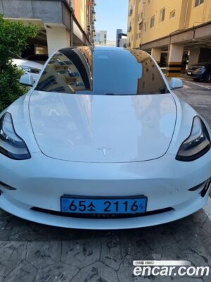 Tesla Model 3 Standard RANGE Plus 2020 года из Южной Кореи