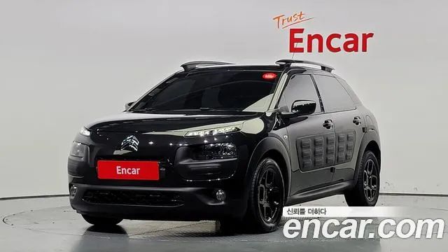 Citroen-DS C4 CACTUS 1.6 BlueHDi SHINE 2019 года из Кореи